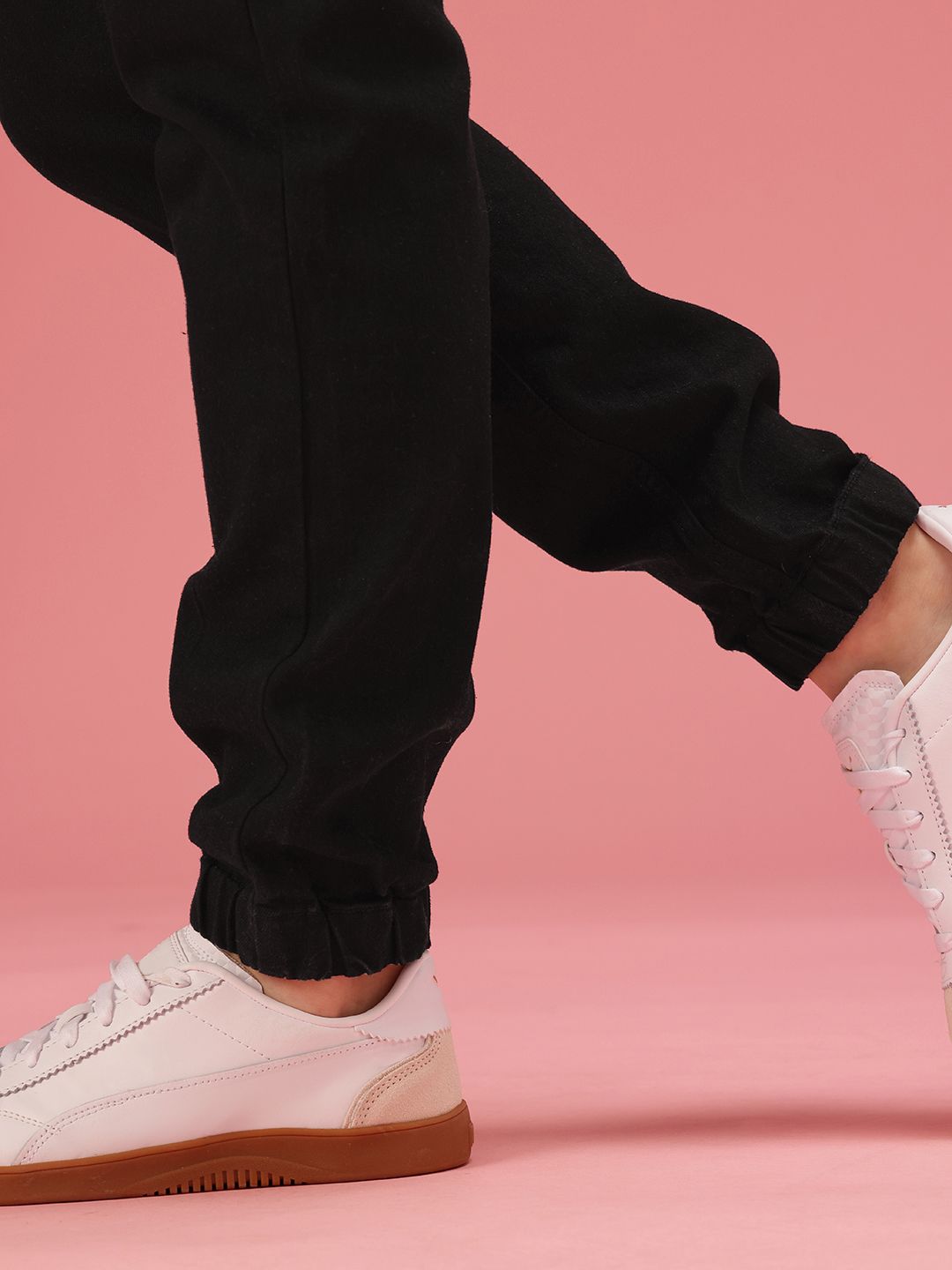 DressBerry Women High-Rise Stretchable Jogger