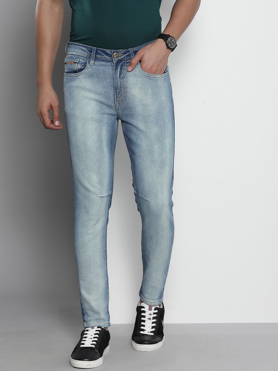 The Indian Garage Co Men Carrot Fit Heavy Fade Acid Wash Jeans