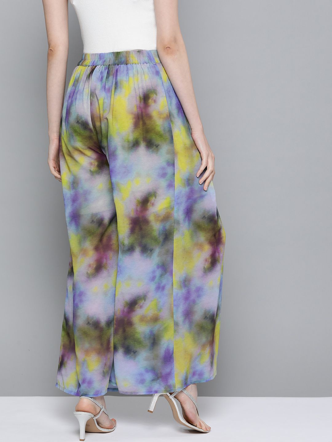 SASSAFRAS Women Purple & Yellow Dyed Wide Leg Pleated Palazzos