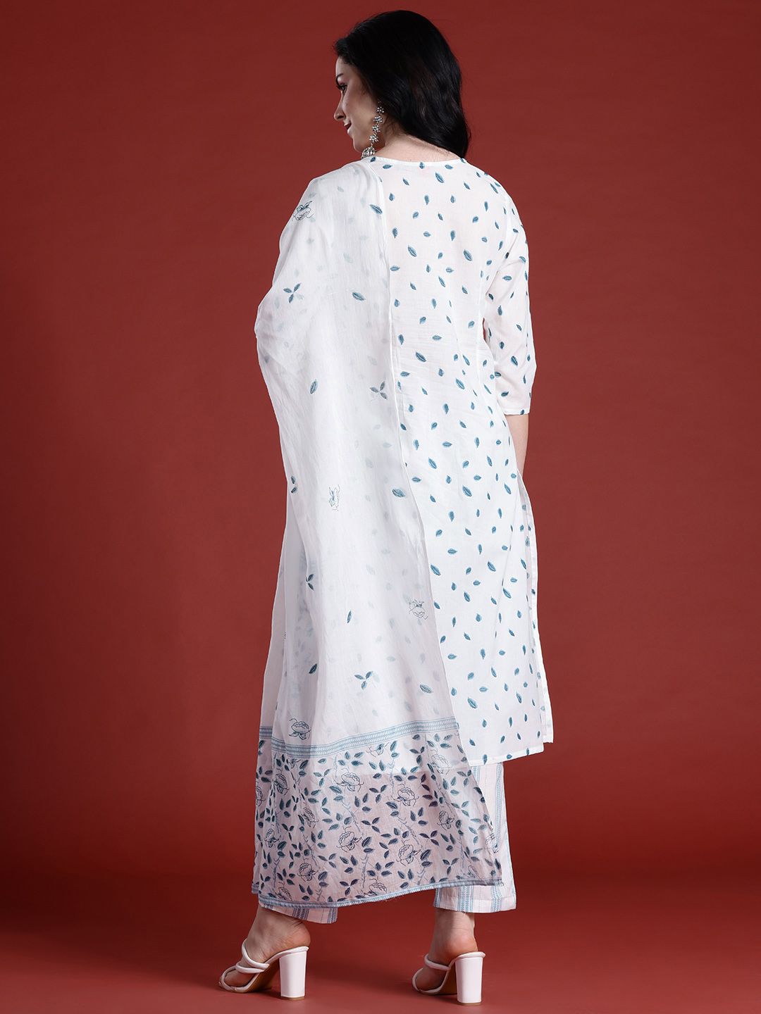 Anouk Floral Printed Regular Cotton Kurta with Trousers & With Dupatta