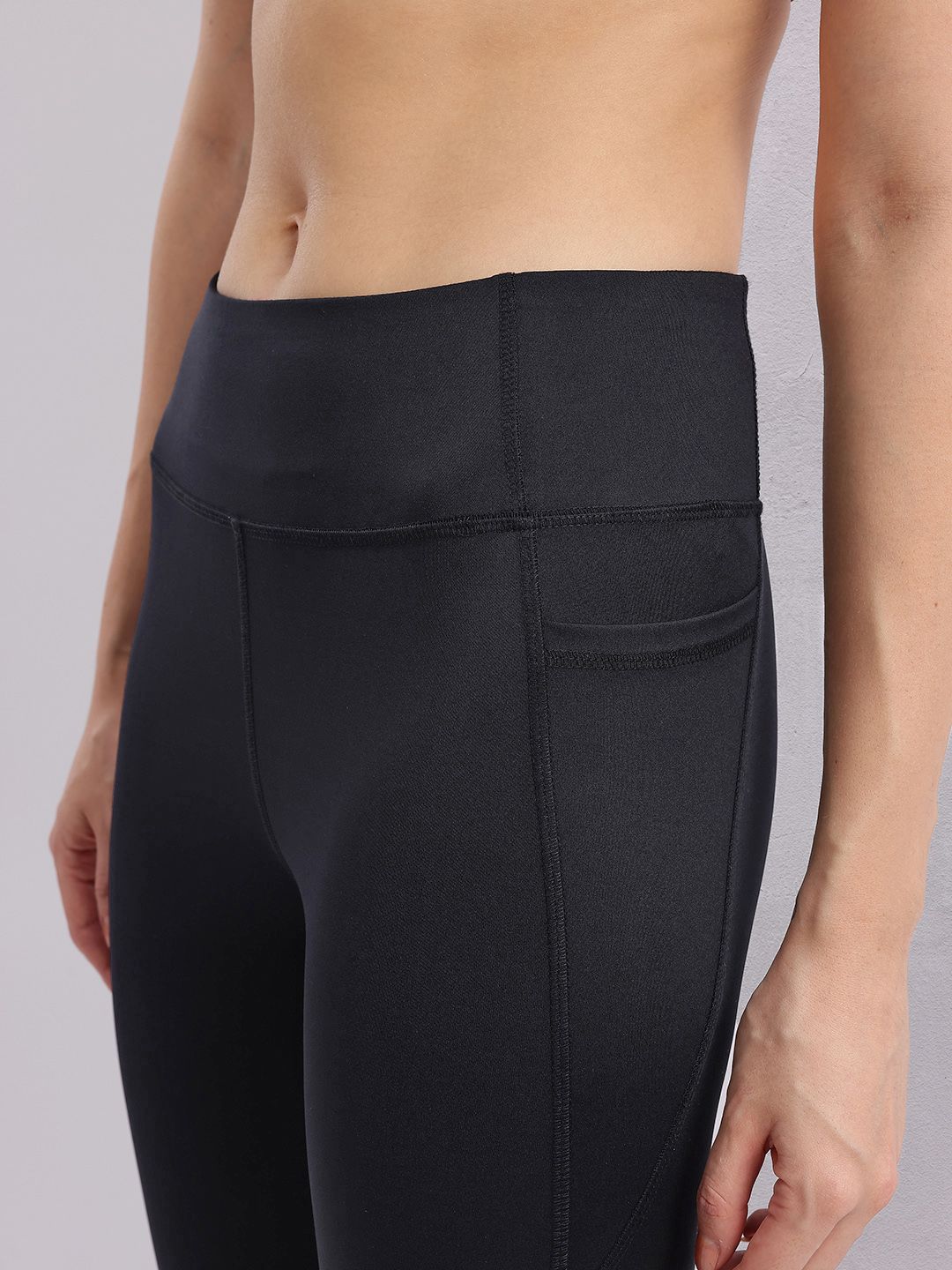 HRX by Hrithik Roshan Women Rapid-Dry Cropped Yoga Tights