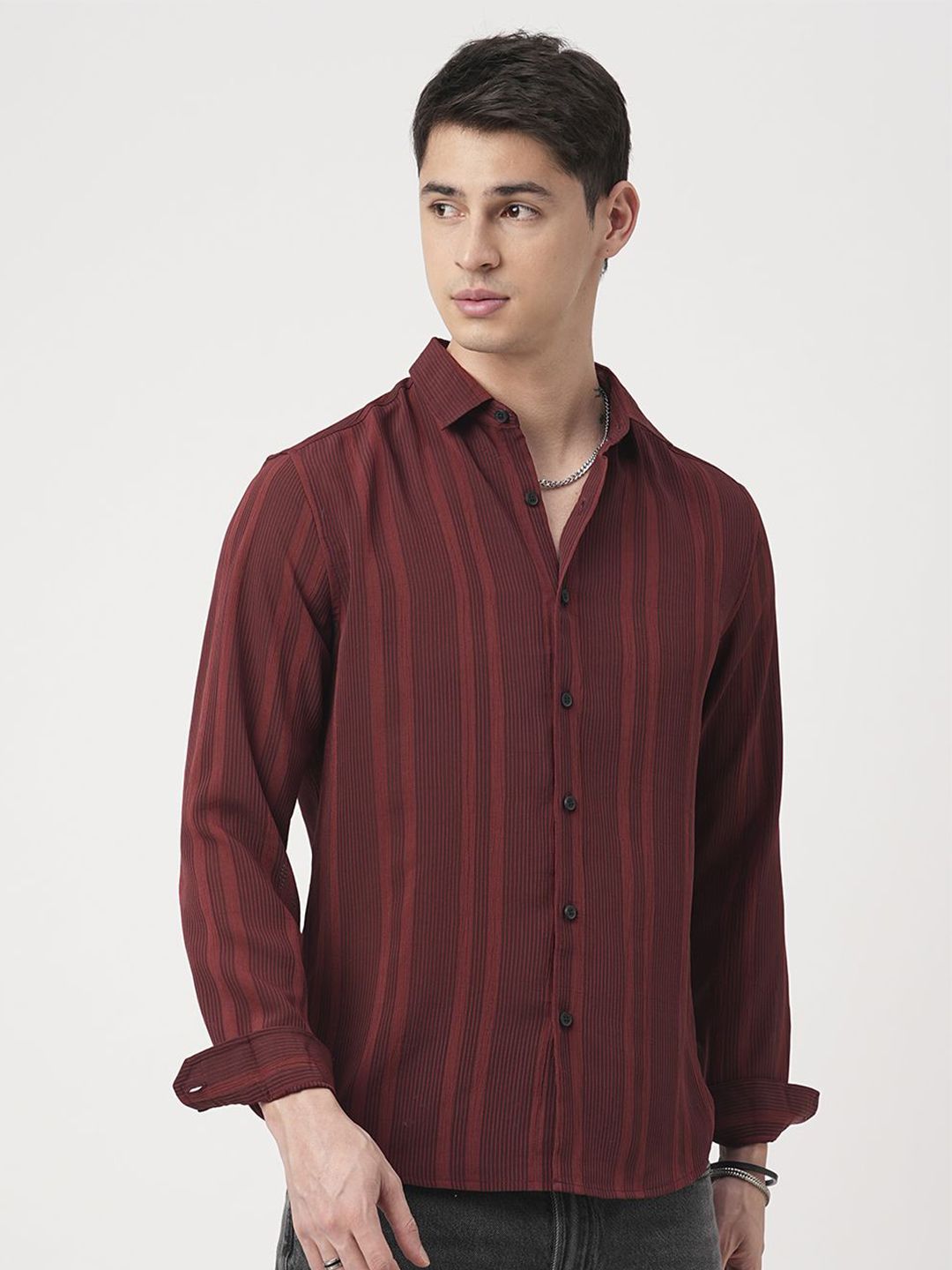VASTRADO Men Classic Slim Fit Opaque Striped Casual Shirt