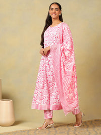 Mamicha Women Floral Printed Regular Pure Cotton Kurta with Trousers & With Dupatta