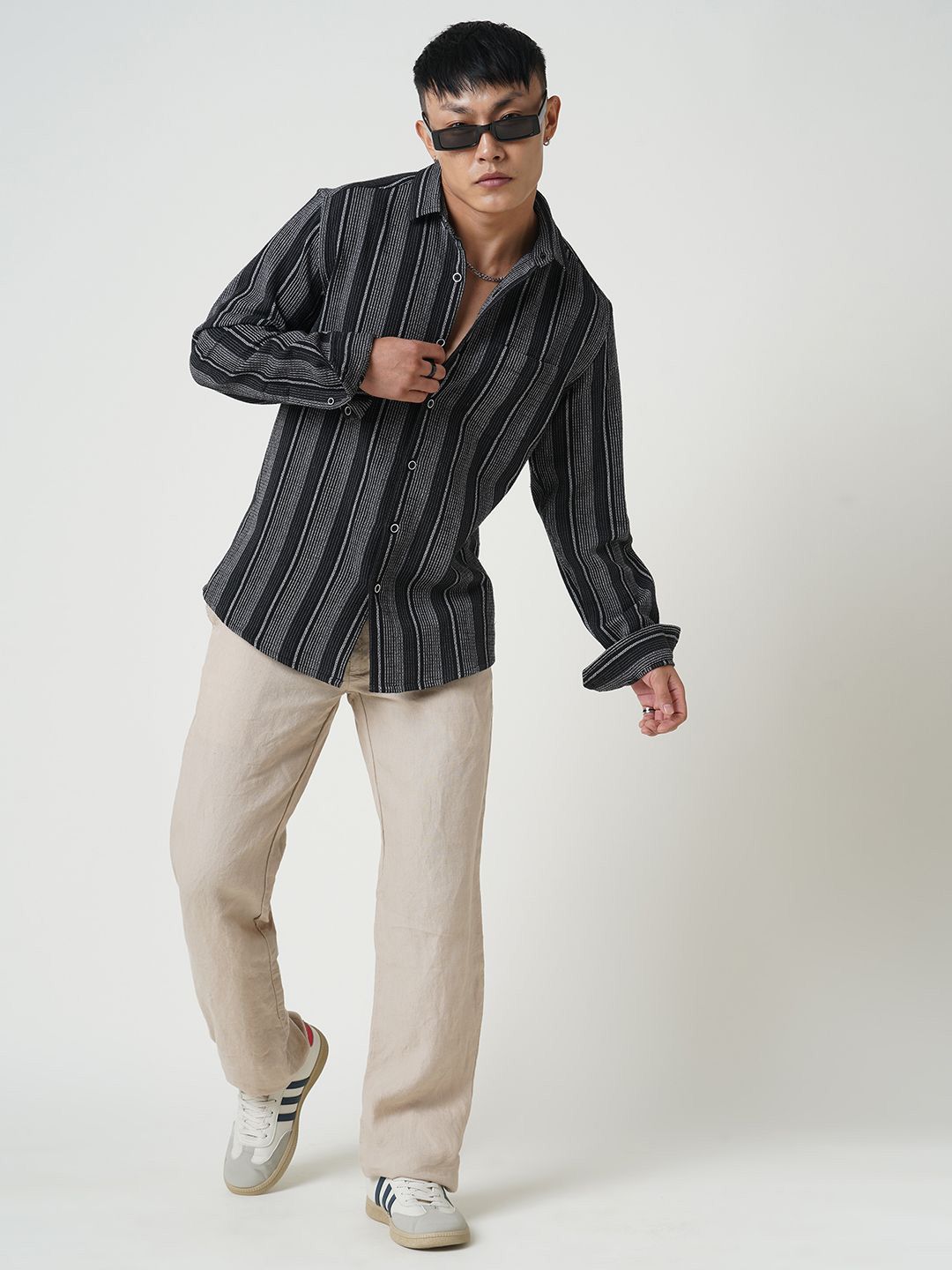 VASTRADO Men Classic Spread Collar Vertical Striped Cotton Slim Fit Casual Shirt