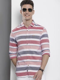 The Indian Garage Co Men Slim Fit Horizontal Striped Casual Shirt