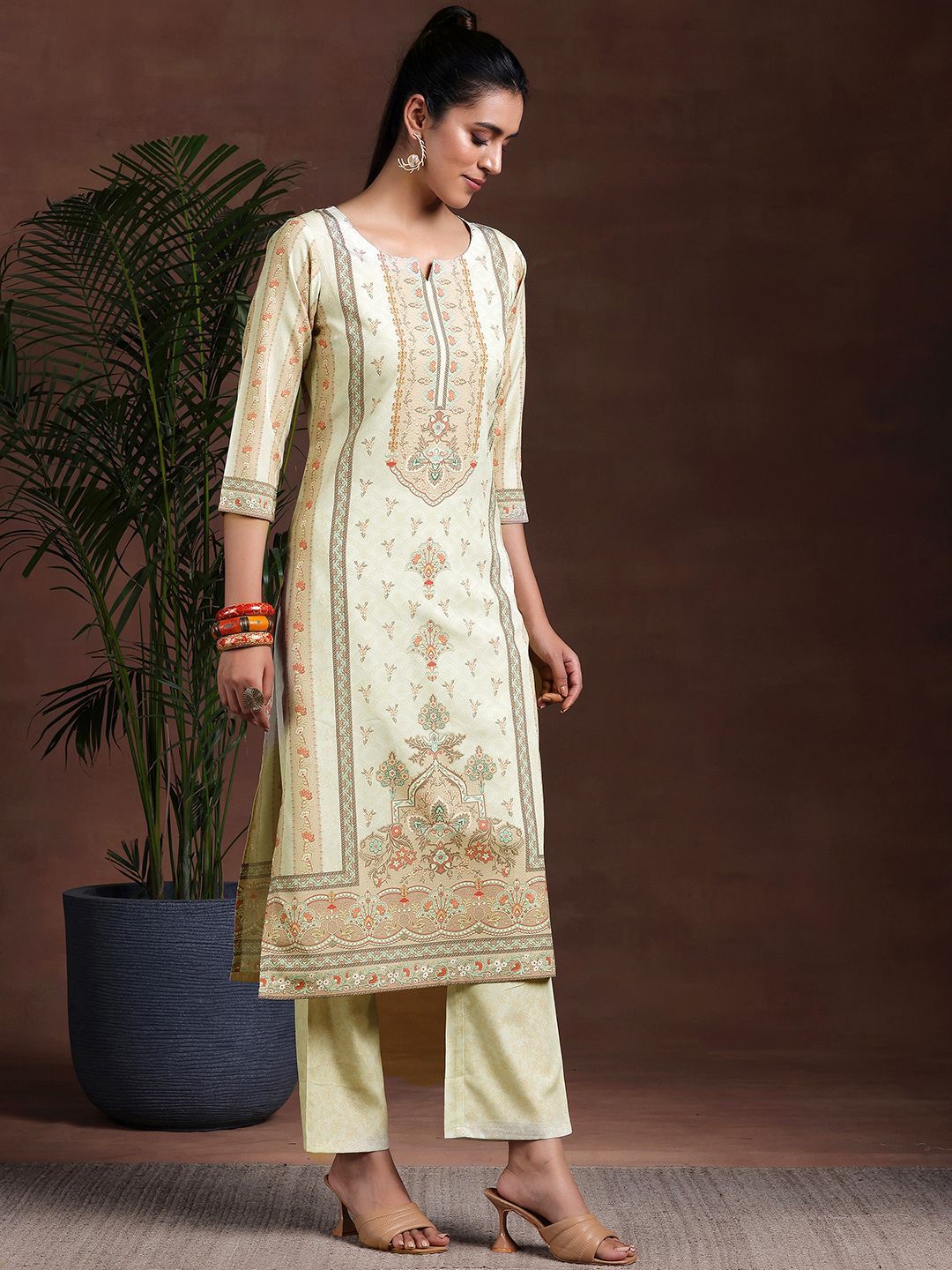 Libas Floral Printed Straight Kurta with Trousers & Dupatta