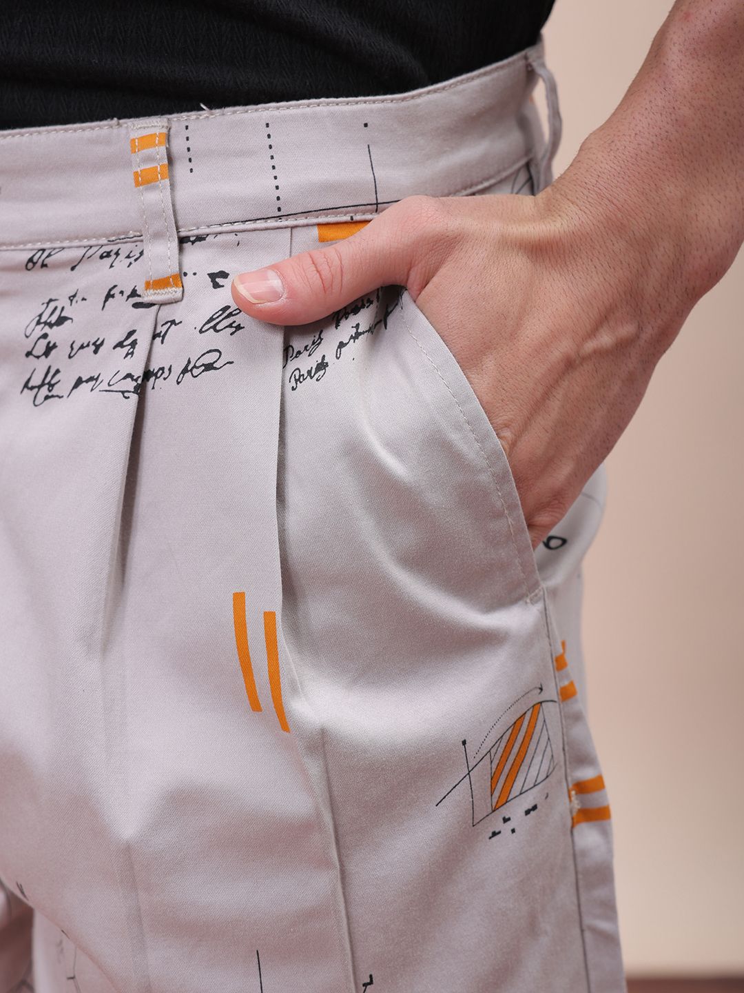 The Indian Garage Co Men Geometric Printed Mid-Rise Shorts