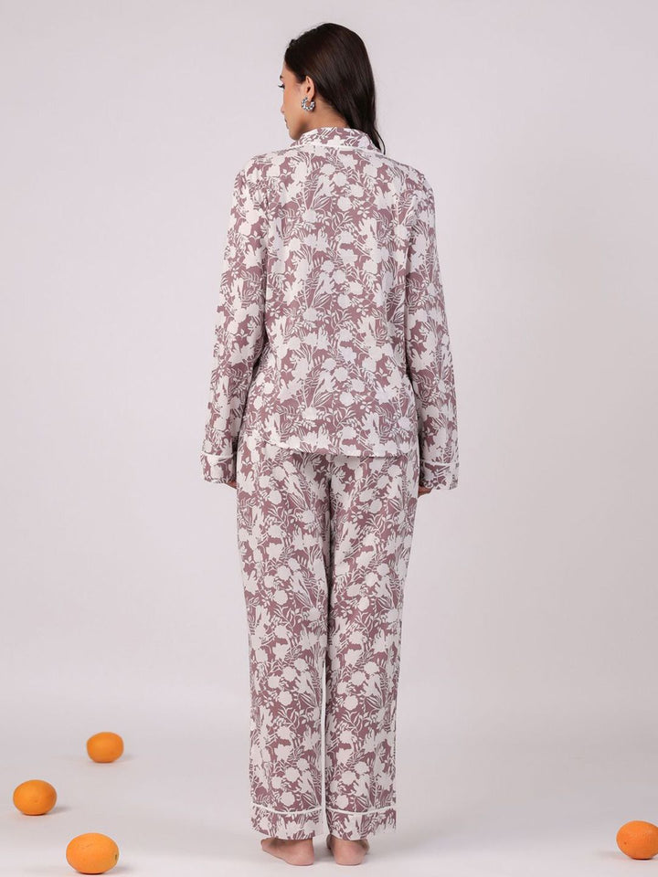 SANSKRUTIHOMES Women Printed Pure Cotton Night suit