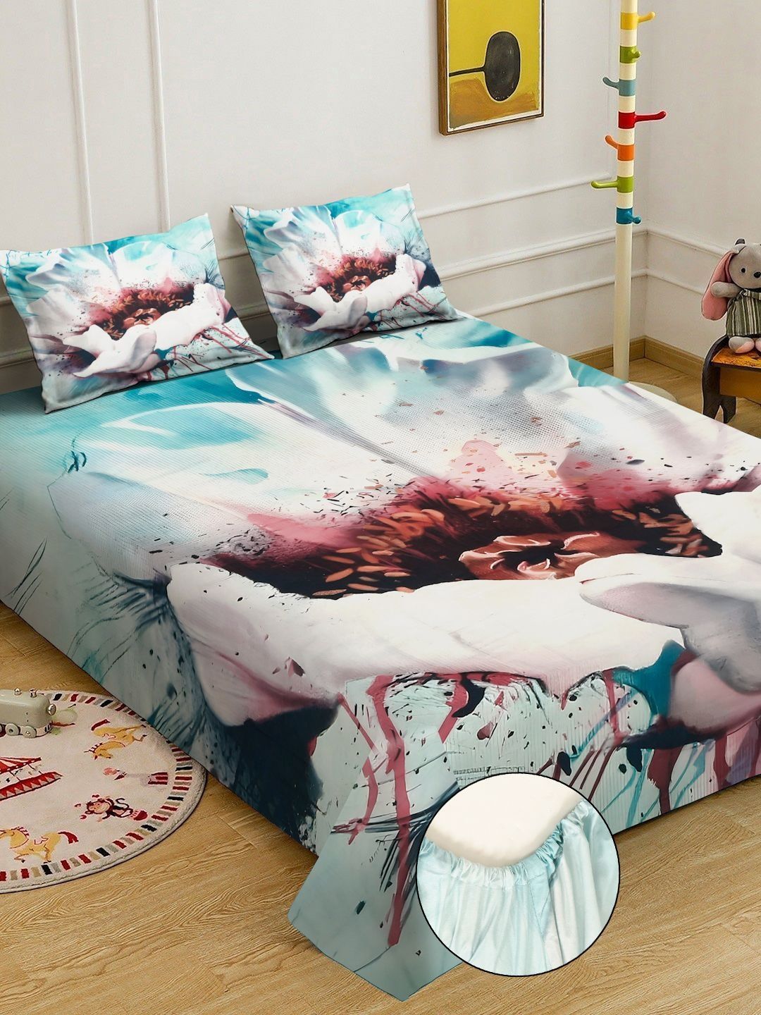 KLOTTHE Blue & Red Floral Printed Fitted 300 TC Super King Bedsheet With 2 Pillow Cover