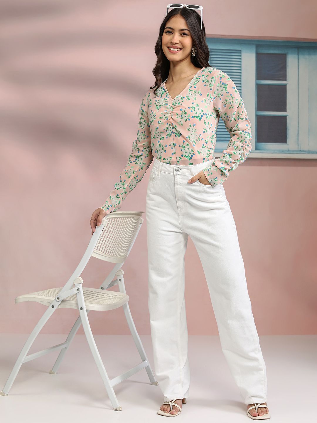 Tokyo Talkies Floral Print Puff Sleeve Twisted Peplum Top