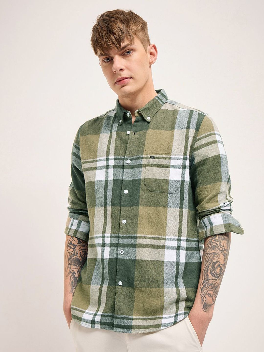 THE BEAR HOUSE Men Button-Down Collar Checked Cotton Slim Fit Casual Shirt