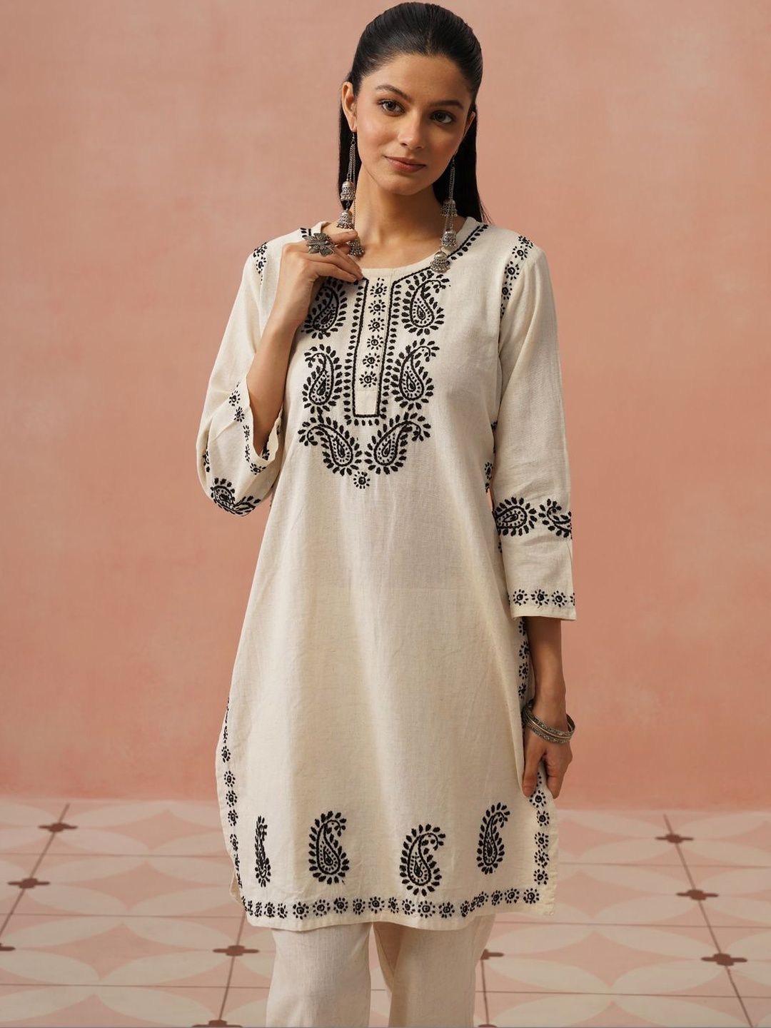 House of Chikankari Women Paisley Printed Kurta