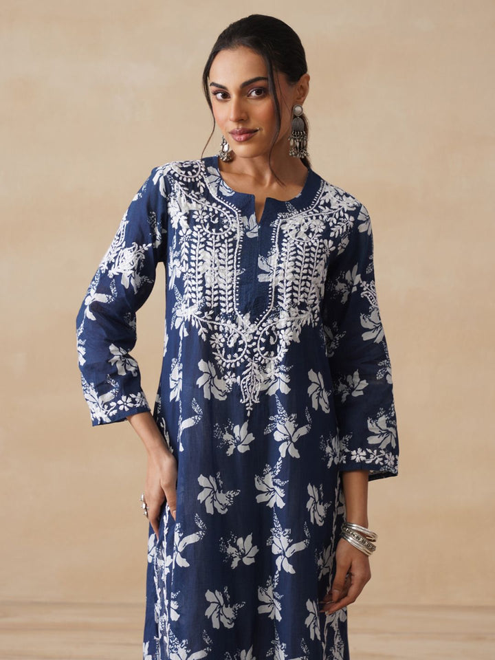 House of Chikankari Women Navy Blue Mulmul Chikankari Embroidered Kurta