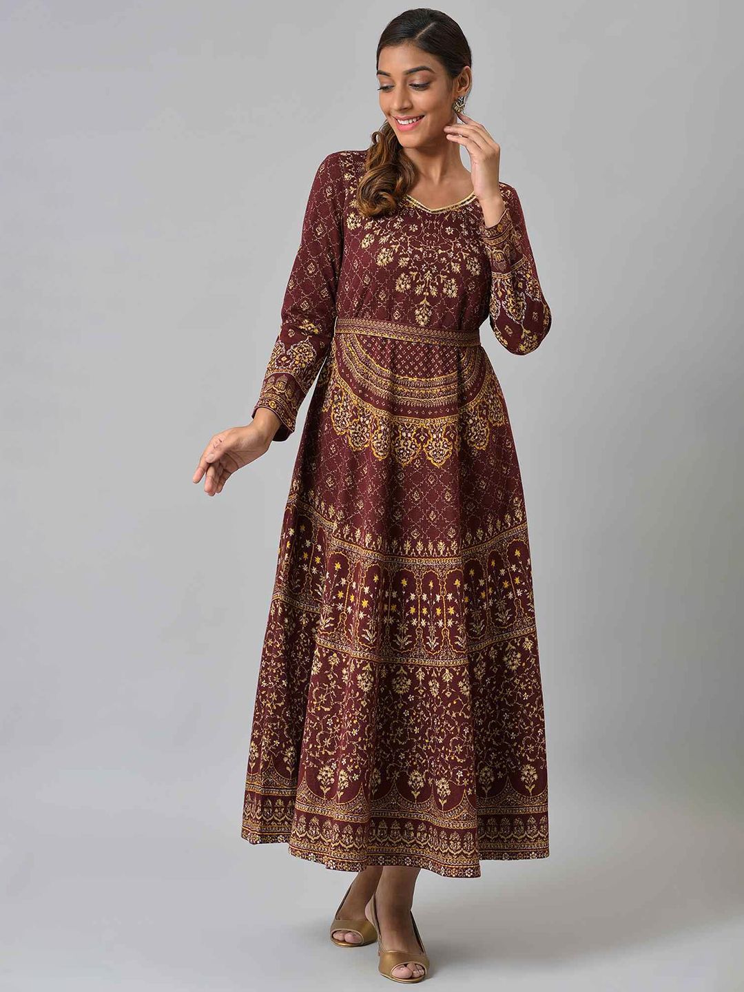 AURELIA Women Ethnic Motifs Printed Maxi Dress