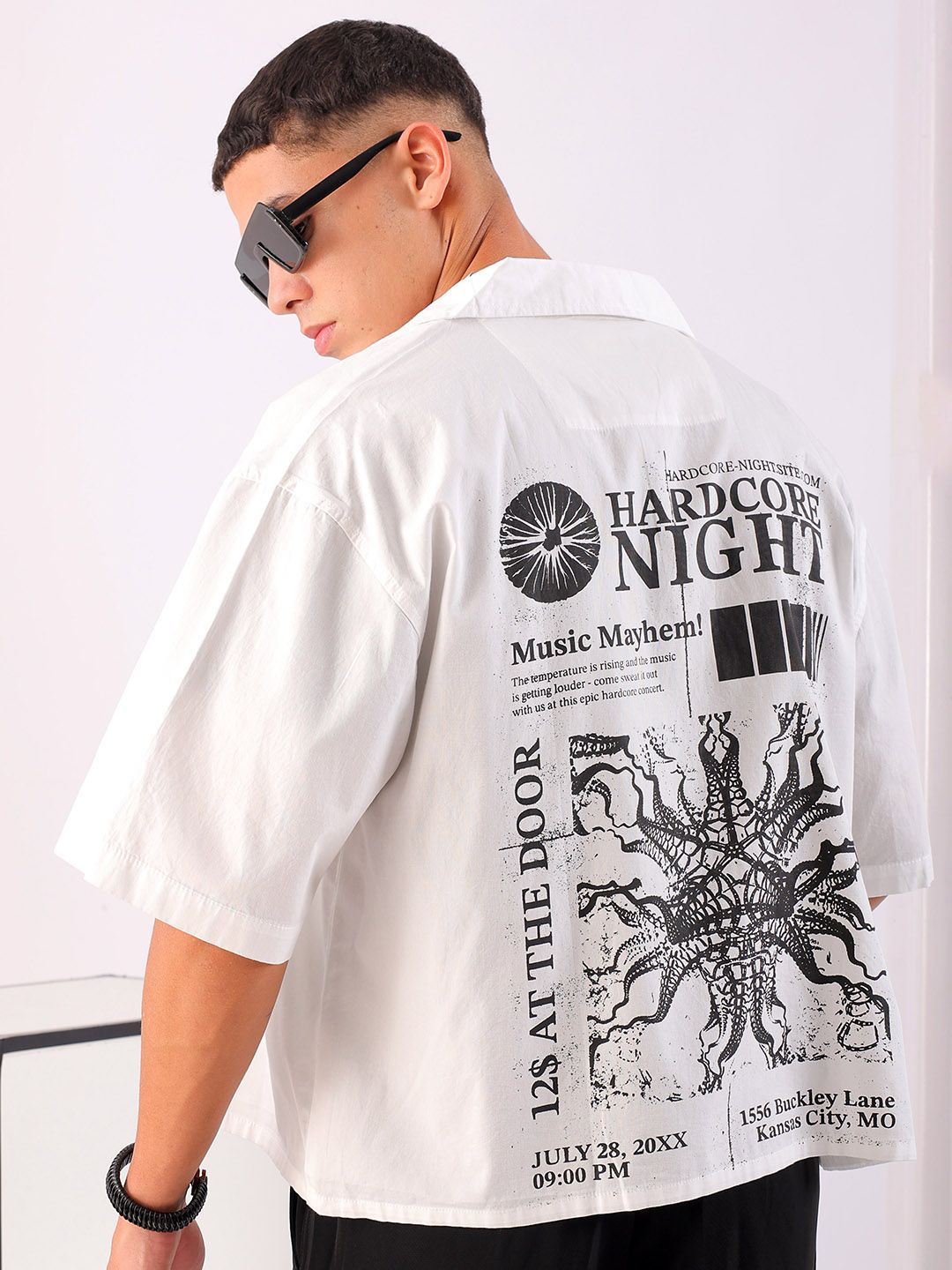 The Indian Garage Co Men Spread Collar Graphic Printed Cotton Boxy Casual Shirt