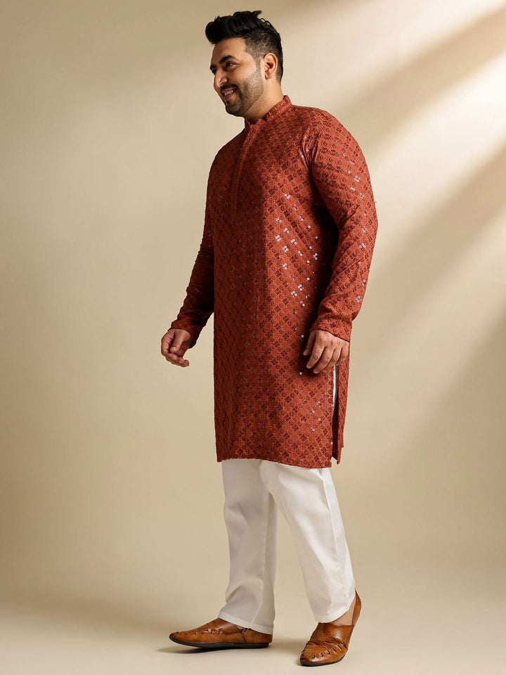 SOJANYA PLUS Embroidered Mandarin Collar Straight Pure Cotton Kurta