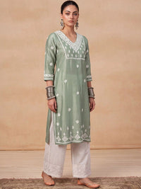 House of Chikankari Women Ethnic Motifs Embroidered Chikankari Chanderi Silk Kurta