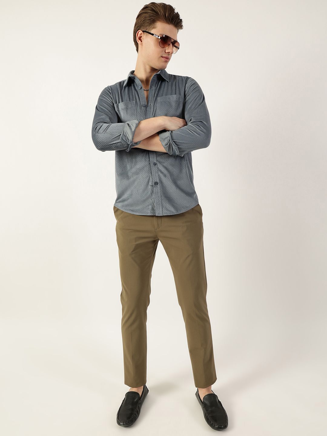 Thomas Scott Men Classic Spread Collar Textured Solid Slim Fit Casual Shirt
