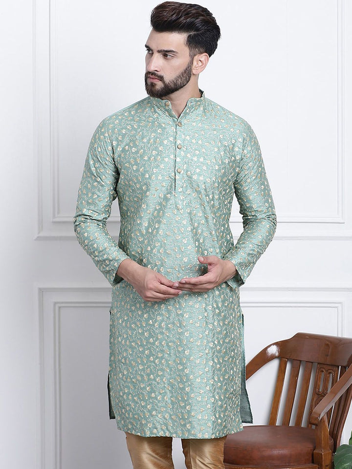 SOJANYA Floral Embroidered Mandarin Collar Straight Kurta