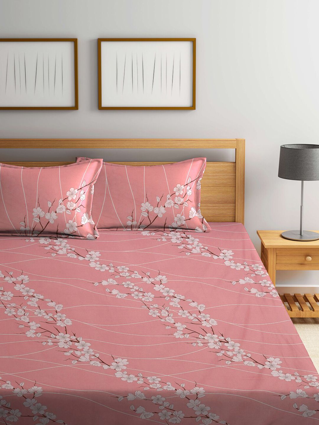 KLOTTHE Pink & White Floral-Printed 130 GSM Pure-Cotton Fitted Double King Bedsheet Set
