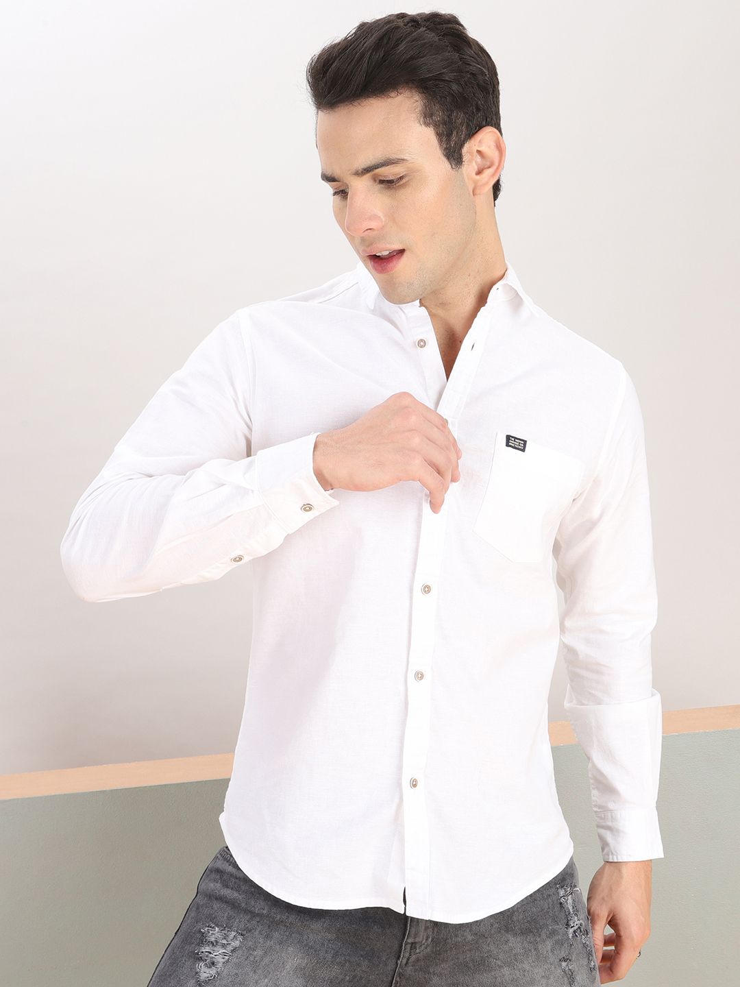 The Indian Garage Co Men White Casual Shirt