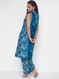 Global Desi V-Neck Floral Printed A-Line Kurta with Trouser & Dupatta