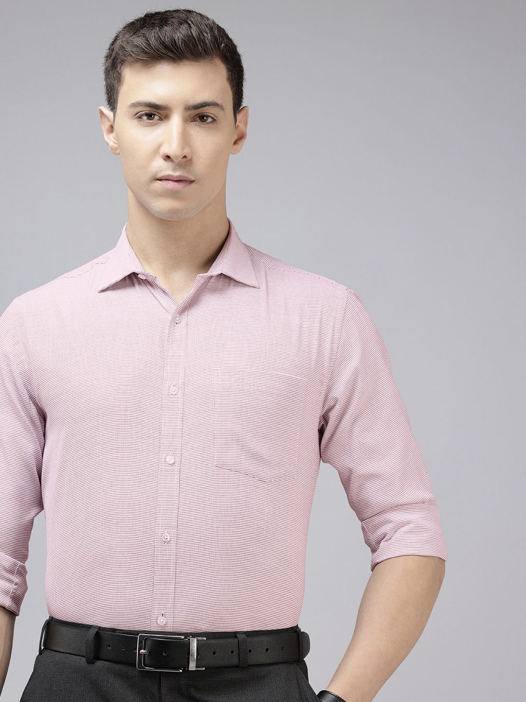 Park Avenue Textured Slim Fit Formal Shirt