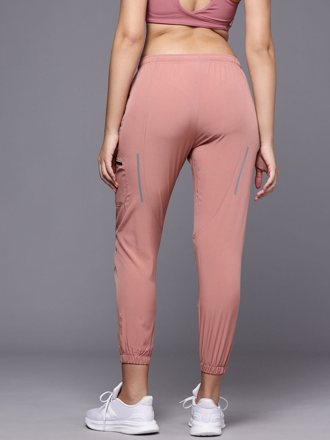 HRX by Hrithik Roshan RUNONCLOUDSTRAILTRACKERS Women Rapid-Dry Running Sports Joggers