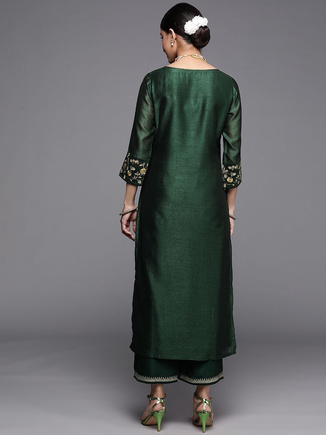 Libas Women Green Thread Work Kurta