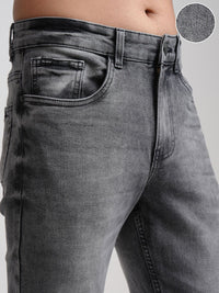 HIGHLANDER Men Grey Tapered Fit Mid-Rise Clean Look Jeans