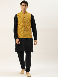 SOJANYA Kurta Hitam Lelaki dengan Jaket Churidar & Nehru
