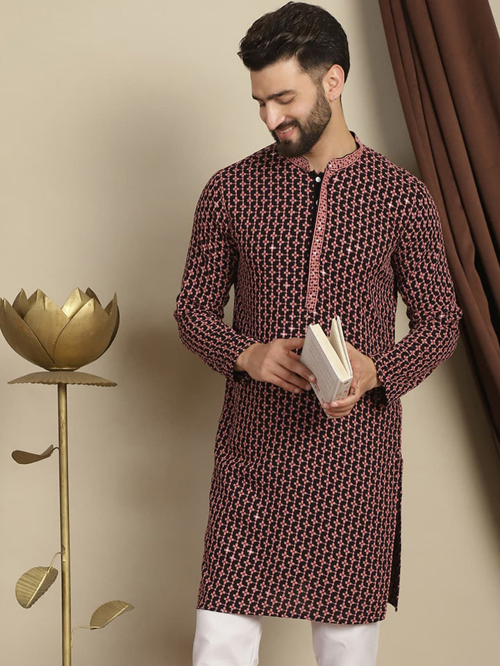 Anouk Kolar Mandarin Sulam Geometrik Labuci Kapas Kurta Lurus