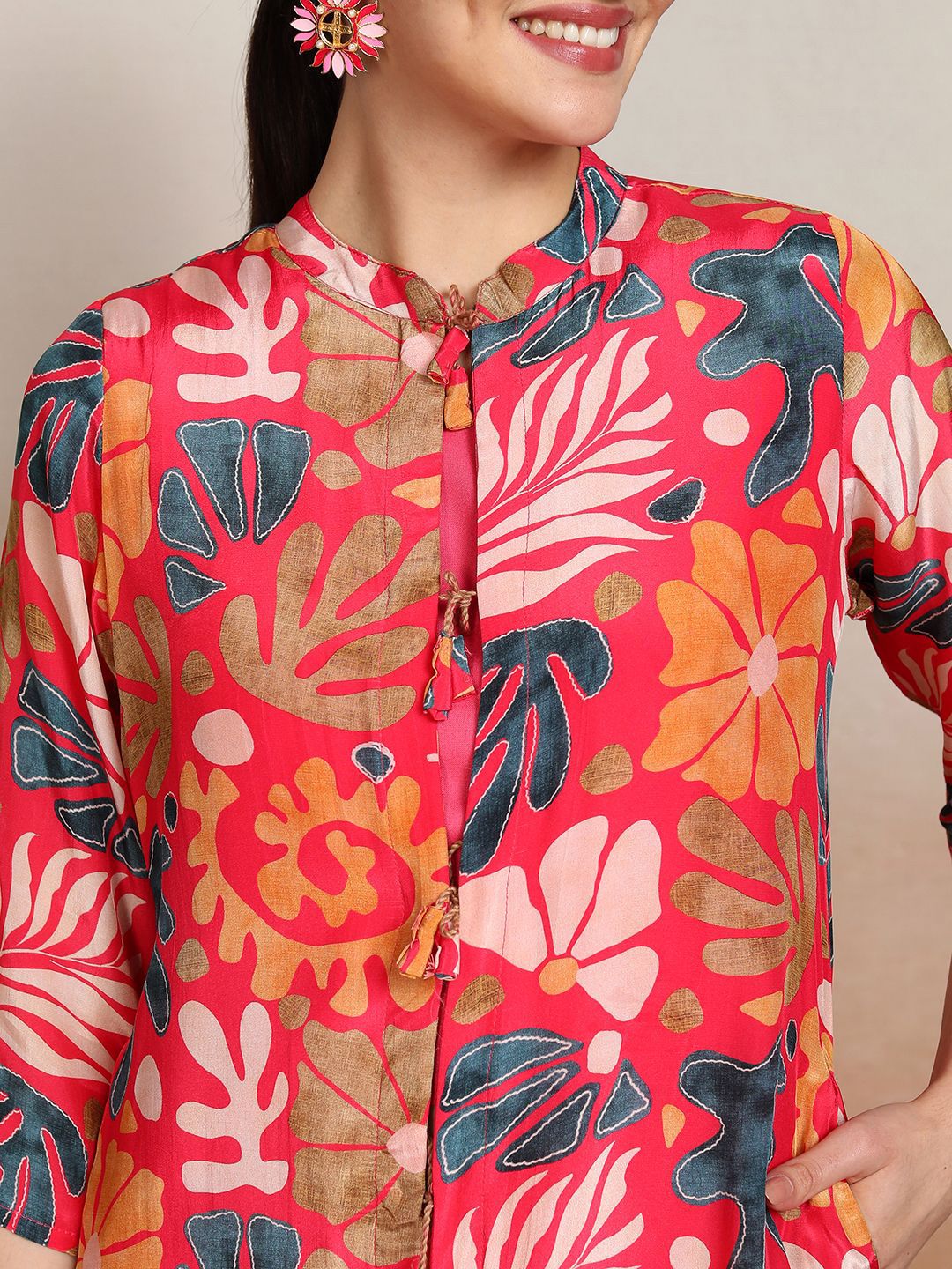 Vishudh Women Printed Crop Top & Pant with Jacket Co-Ord Set