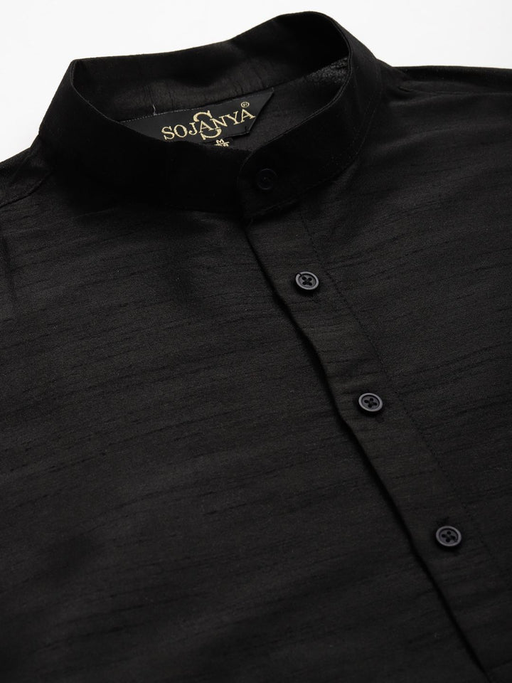 SOJANYA Men Black Thread Work Kurta with Churidar & Nehru Jacket