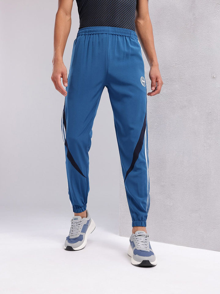 HRX by Hrithik Roshan Men Lifestyle Mid-Rise Side Striped Joggers