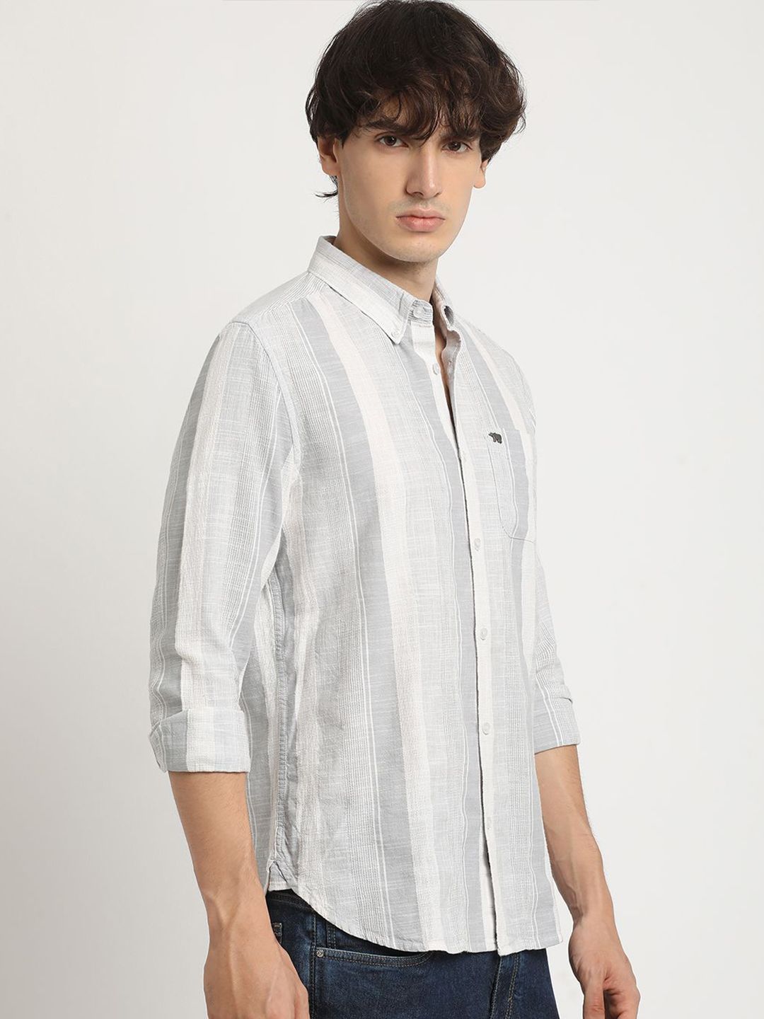 THE BEAR HOUSE Men Slim Fit Opaque Checkered Casual Shirt