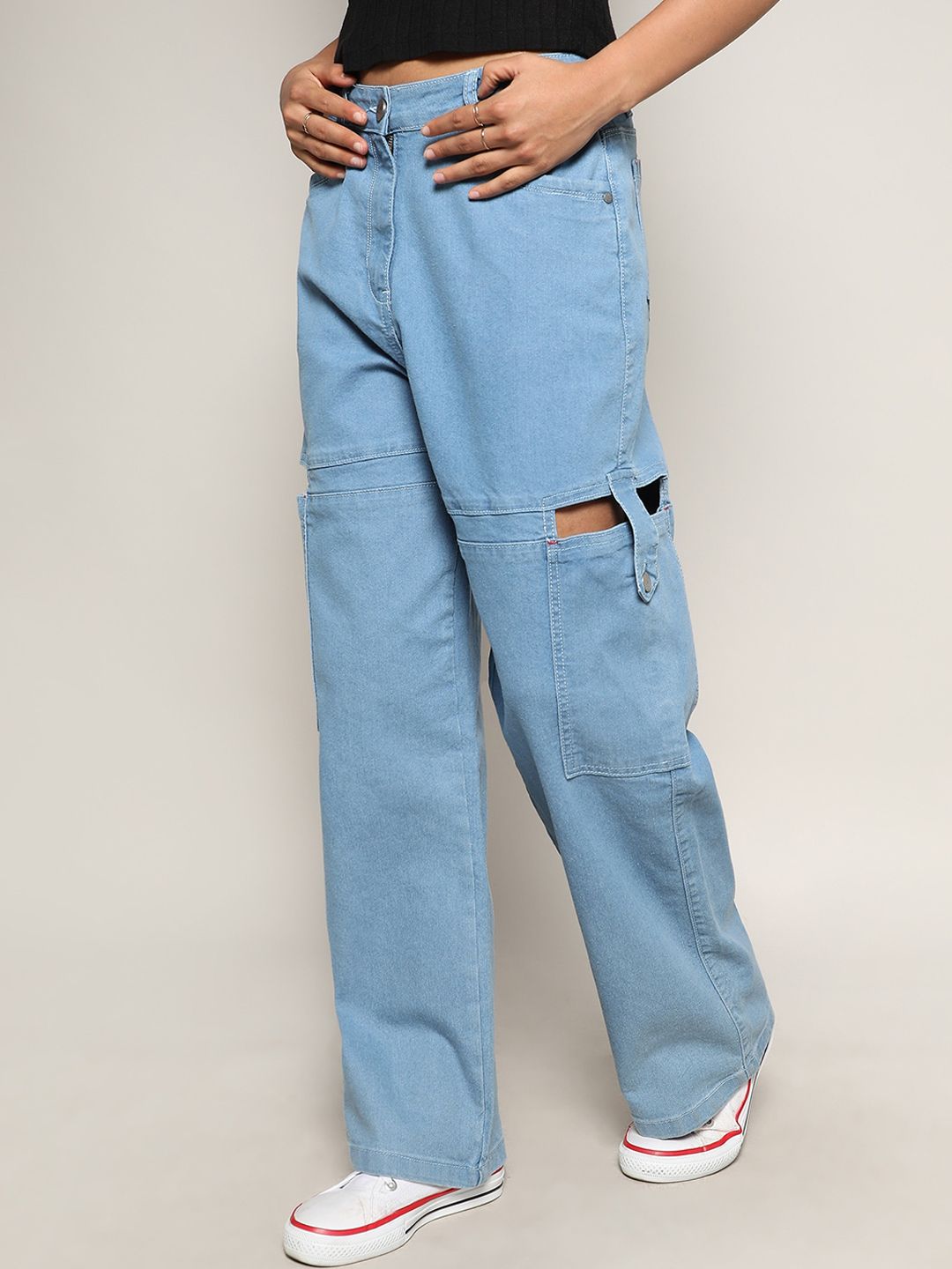 Campus Sutra Women Blue Smart Mid-Rise Clean Look Light Fade Stretchable Cutout Jeans