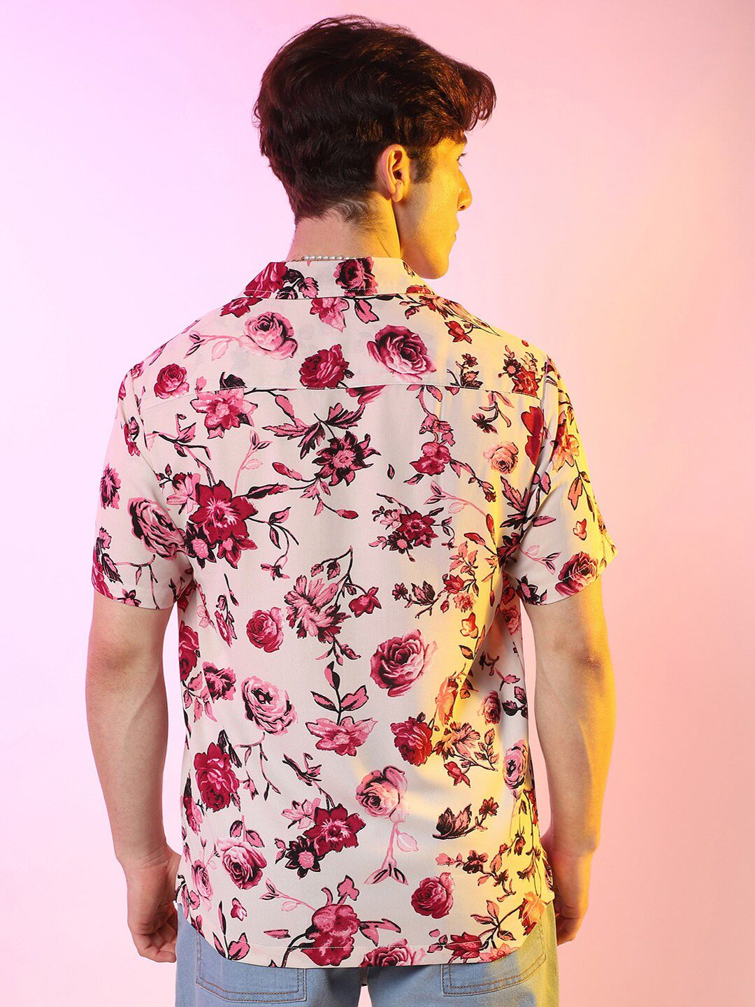Campus Sutra Spread Collar Short Sleeves Floral Classic Printed Casual Shirt
