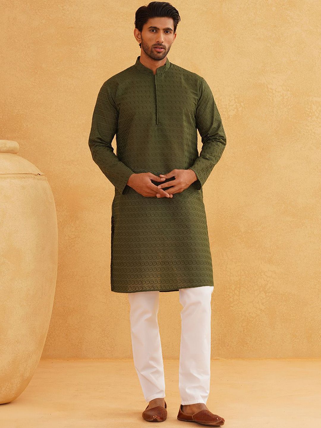 SOJANYA Geometric Embroidered Regular Pure Cotton Straight Kurta With Churidar