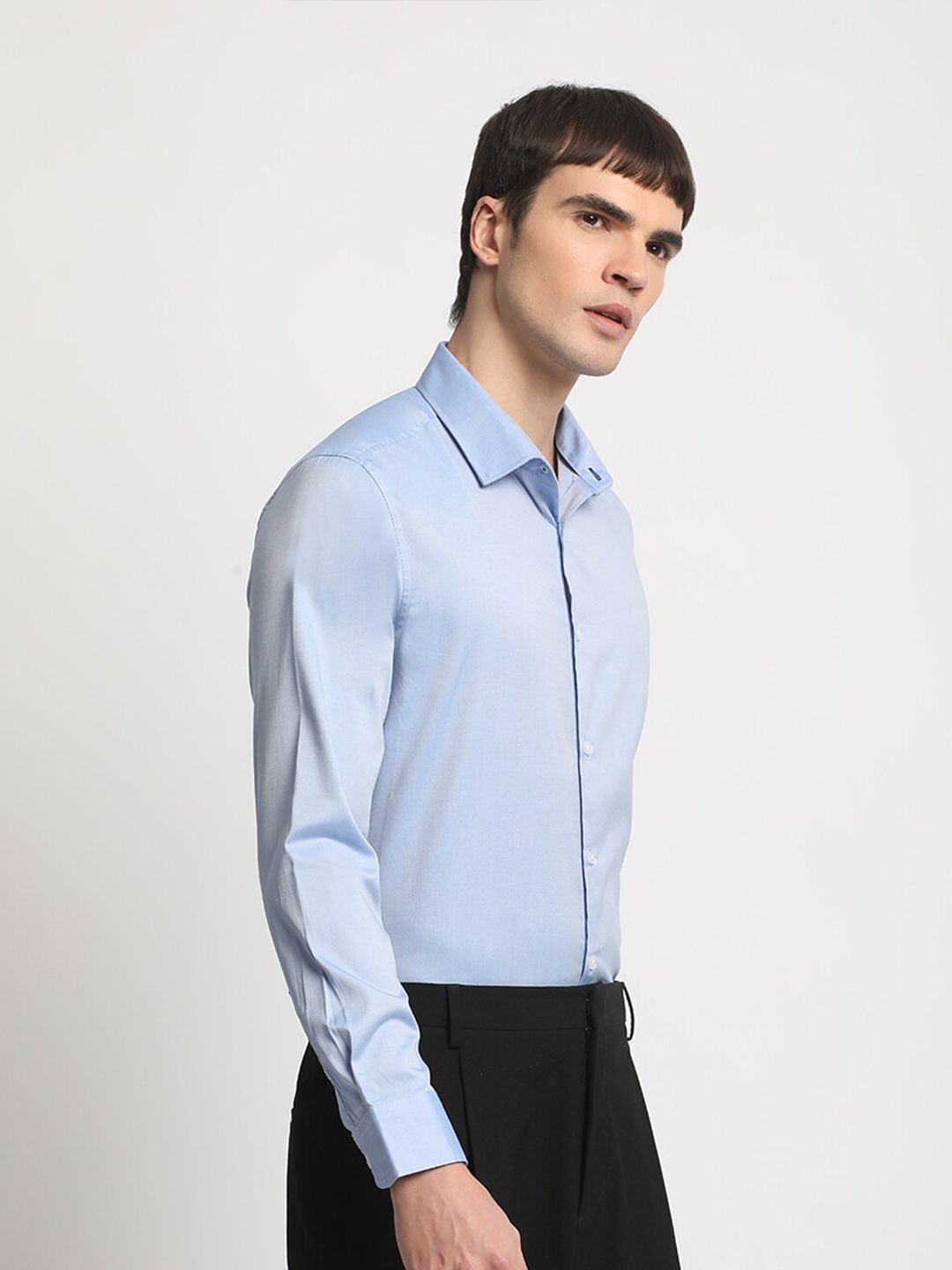THE BEAR HOUSE Slim Fit Opaque Cotton Formal Shirt