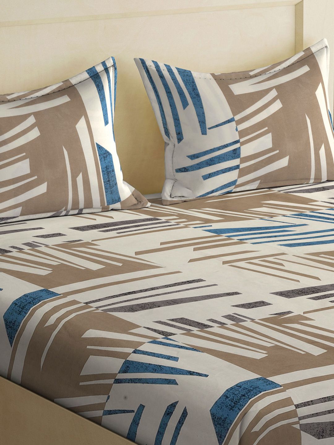 KLOTTHE White Abstract Cotton 300 TC King Fine Bedsheet with 2 Pillow Covers-98 x 89 inches