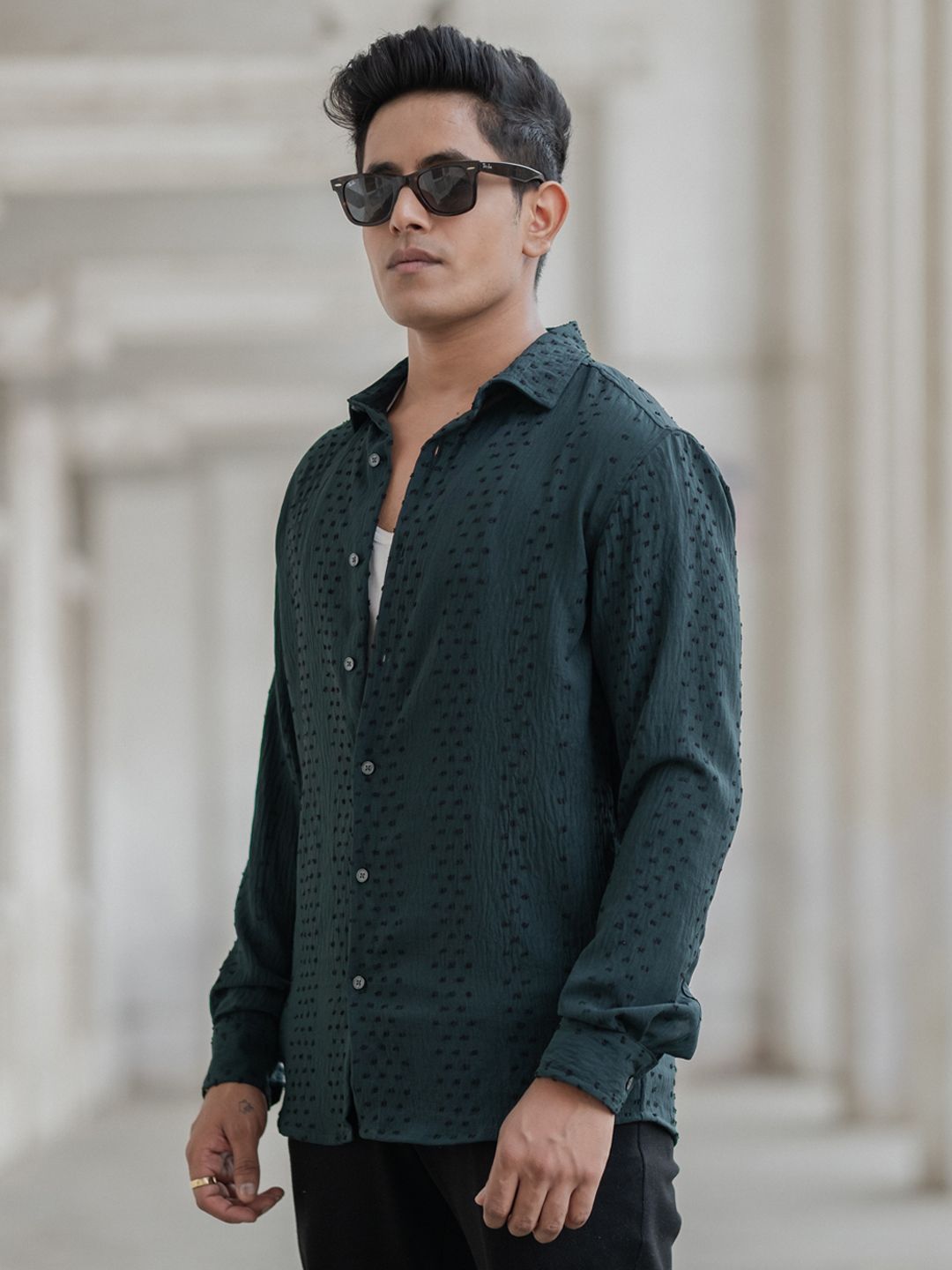 Powerlook Men Spread Collar Abstract Printed Casual Shirt