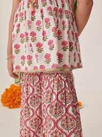 pspeaches Girls Floral Printed Regular Mirror Work Kurta with Sharara & With Dupatta