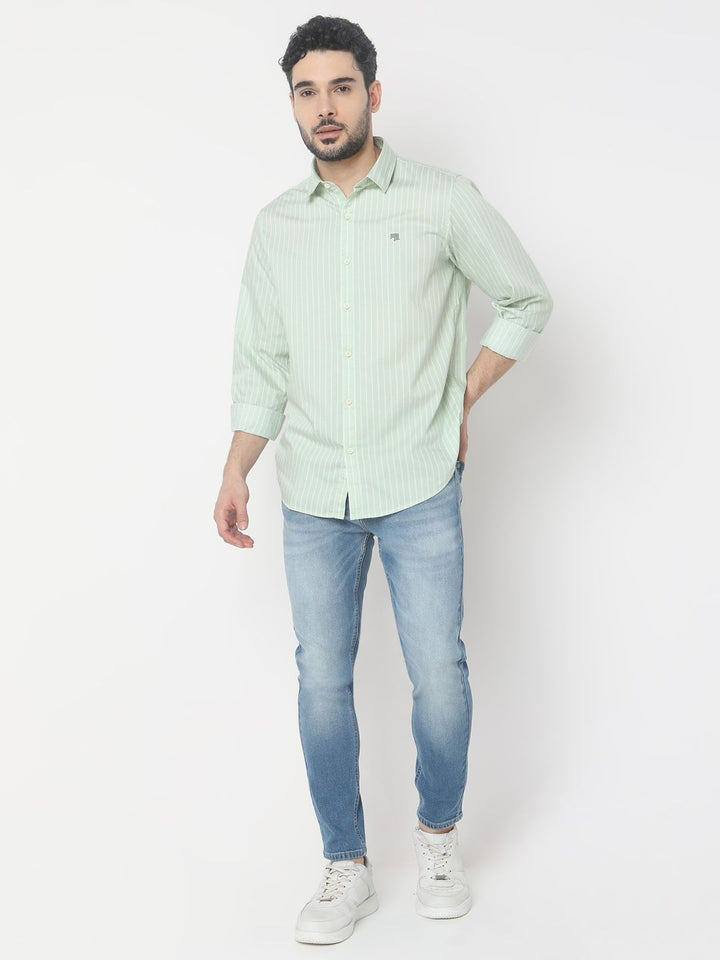 SPYKAR Slim Fit Opaque Striped Casual Shirt
