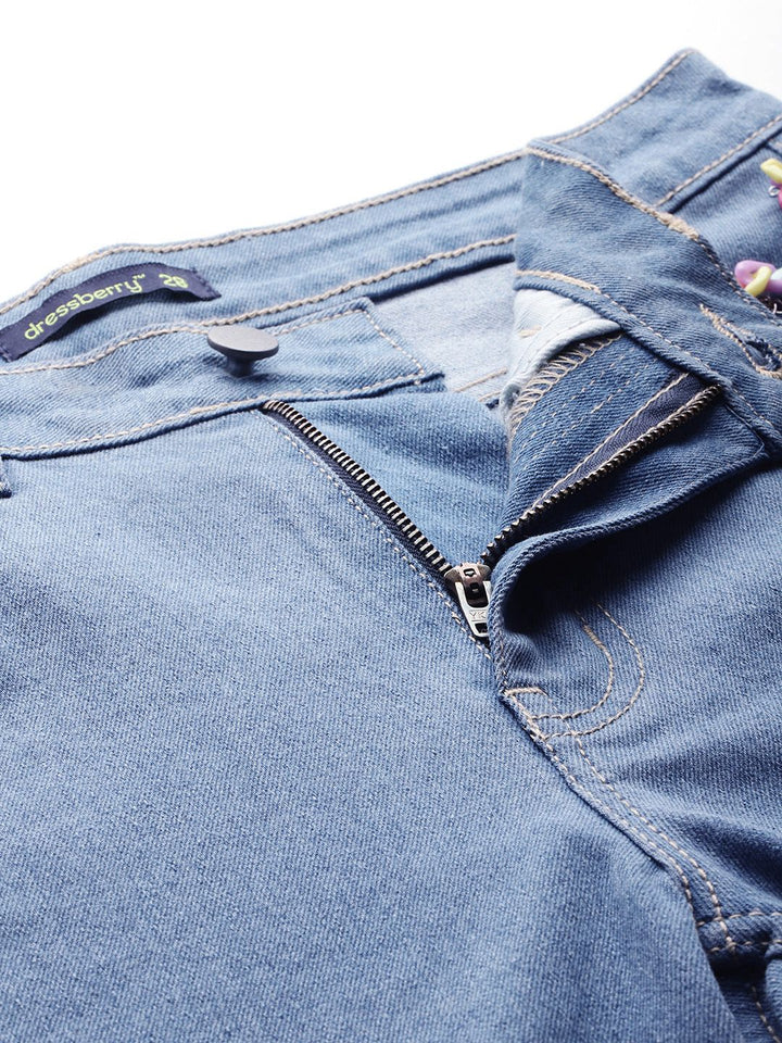 DressBerry Women Stretchable Straight Fit Jeans with Chain