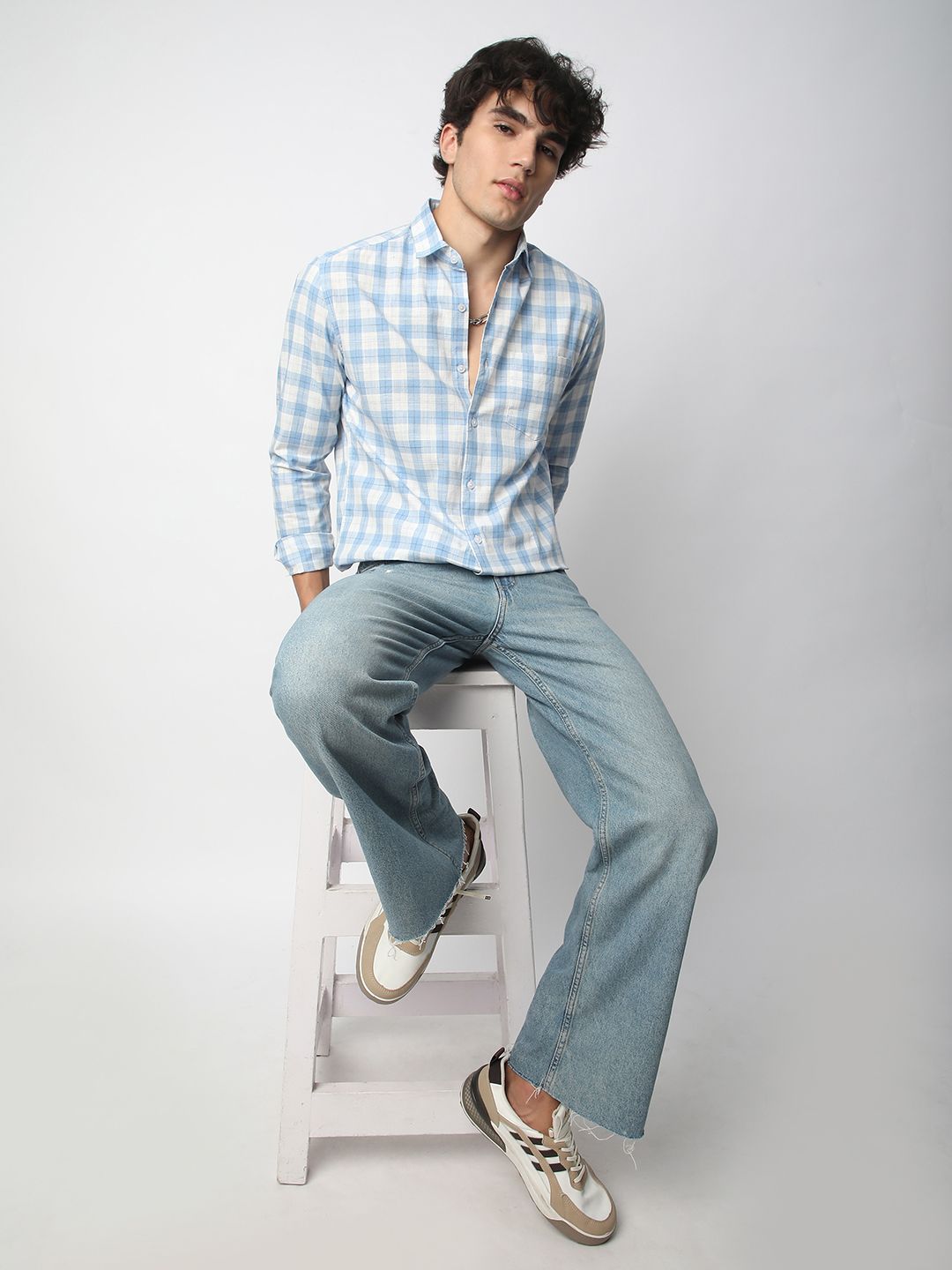 VASTRADO Men Classic Slim Fit Opaque Checked Casual Shirt