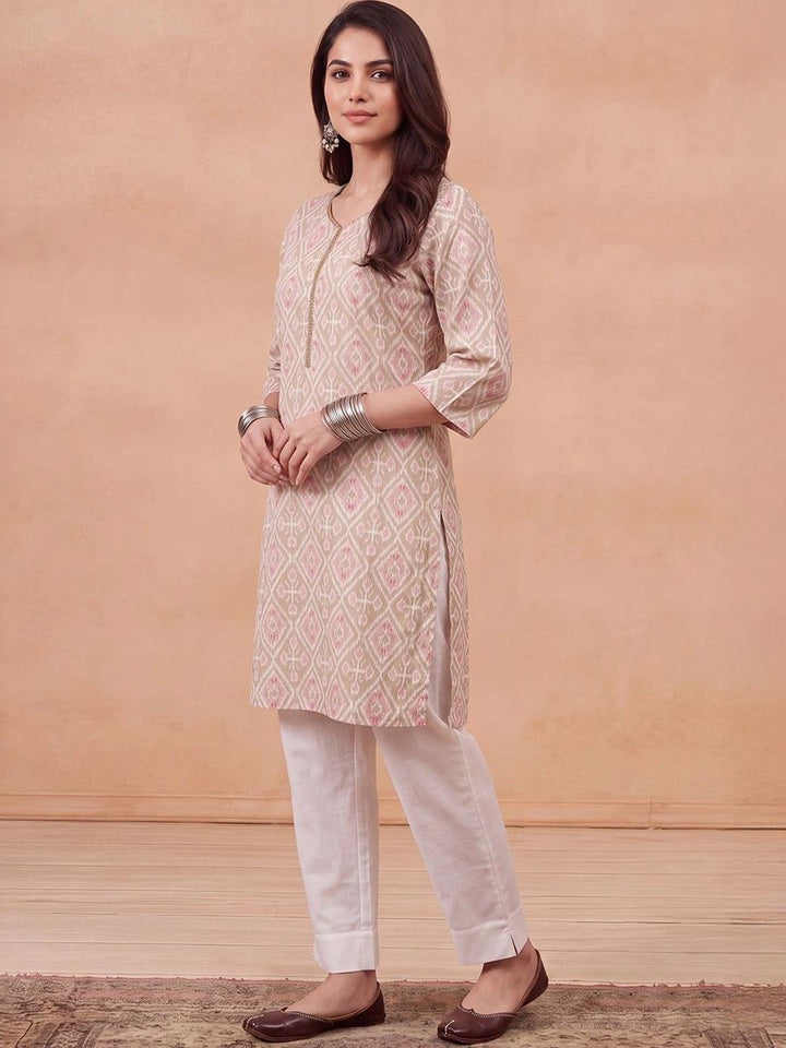 House of Chikankari Women Kurta