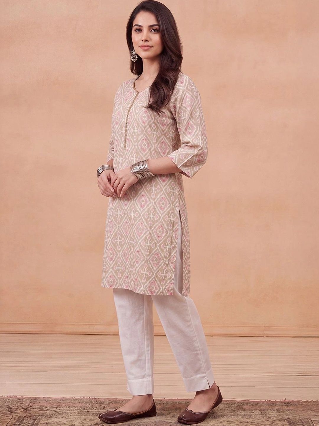 House of Chikankari Women Kurta