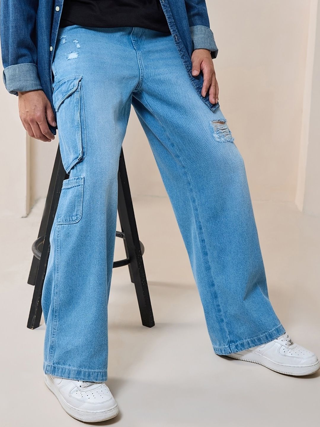 Bewakoof Straight Fit High-Rise Mildly Distressed Light Fade Organic Cotton Baggy Jeans