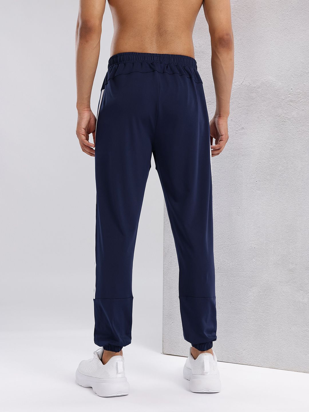 HRX by Hrithik Roshan Men Rapid-Dry Training Joggers